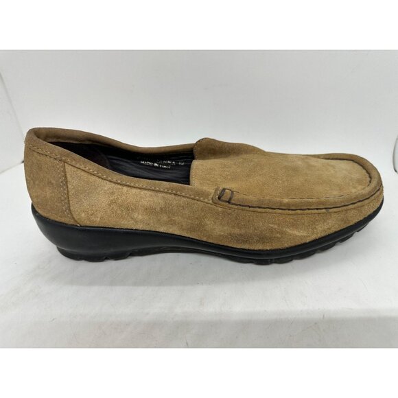 Coach Aianna sz 6B Women's Tan Suede Slip-On Loafers Made Italy Black Soles - Picture 8 of 10